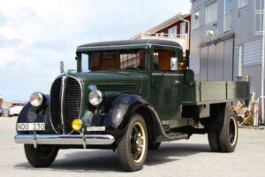 Ford 817t –38