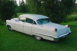 Cadillac Fleetwood 60:s –56