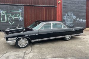 Buick Electra 225 –64