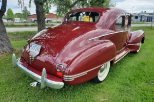 Hudson Six De Luxe Coupe – 1942 –42