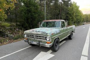 Ford F-250 –71