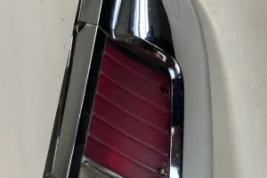 Buick 1958 höger baklampa
